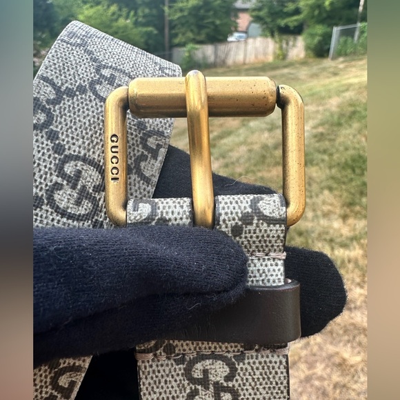 Gucci Belt Men’s Double Gs Snake Embellishment with Gold hardware with COA - Picture 9 of 12